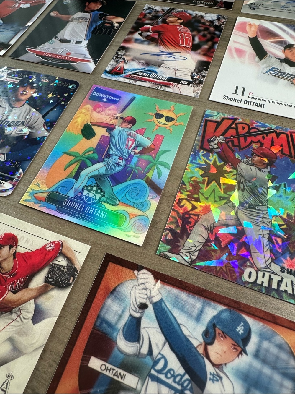 Shohei Ohtani Signed Rookie Lot of (17) BBM Downtown Kaboom Anime Novelty Cards. - Picture 2 of 7